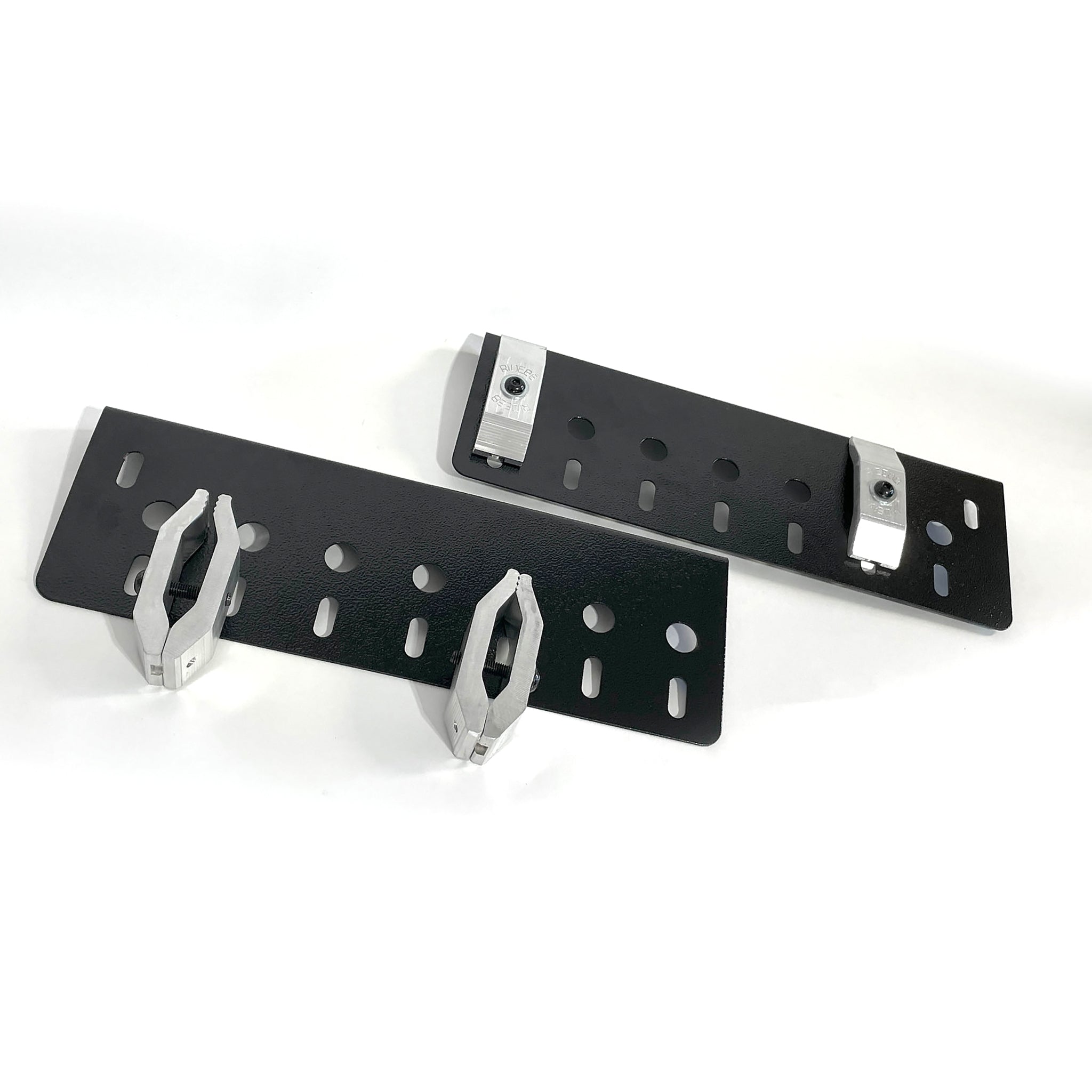 RIDE88 universal plate adapters used to mount on truck bed rail, designed for installing the RIDE88 telescopic crossbar in nearly any truck model.