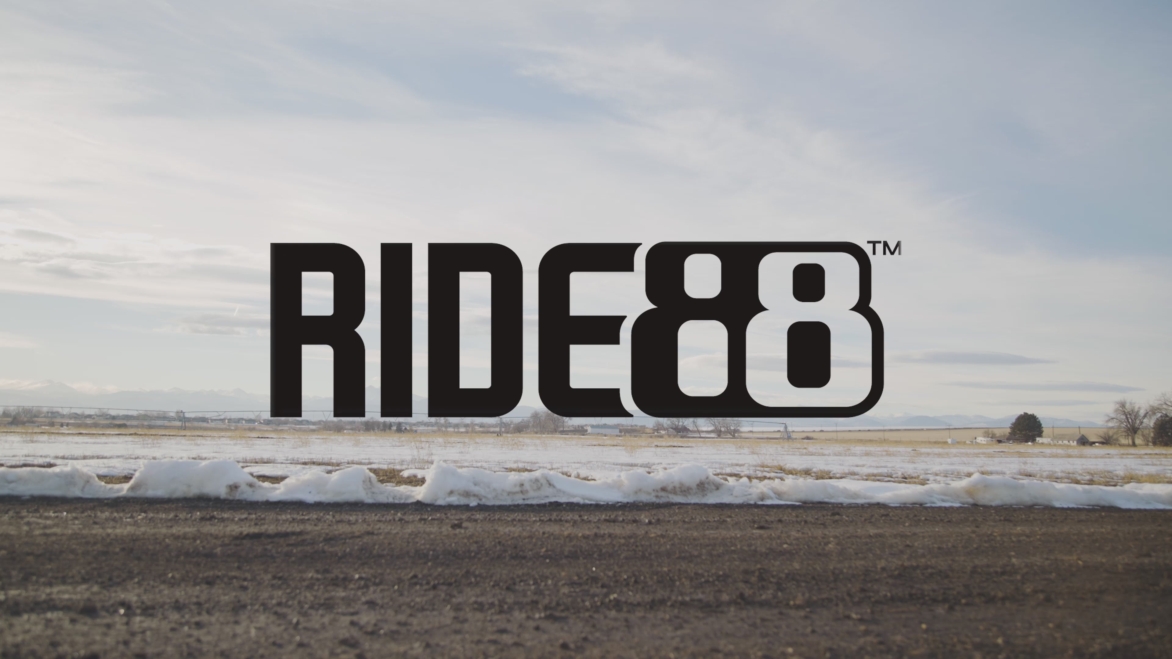 Load video: RIDE88 Tailgate Boss demonstrated on a truck with a bouncing tailgate. After installation, the bouncing stops.