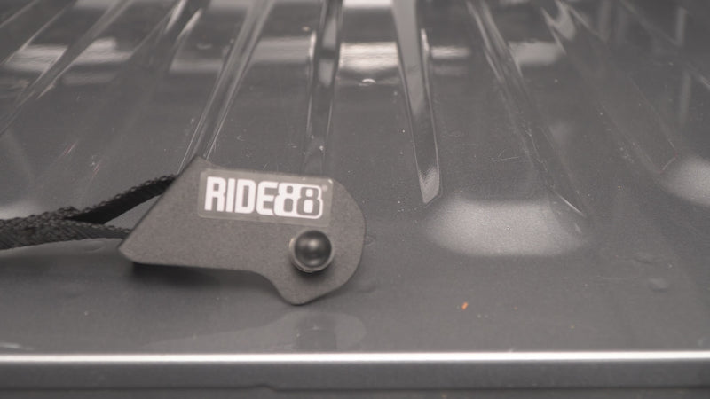 RIDE88 Tailgate Cinch installation and use